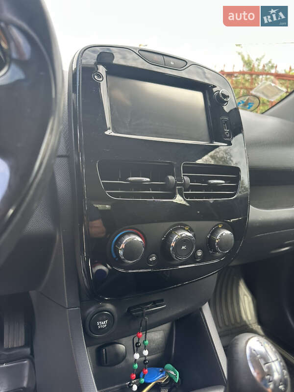 Универсал Renault Clio 2013 в Полтаве