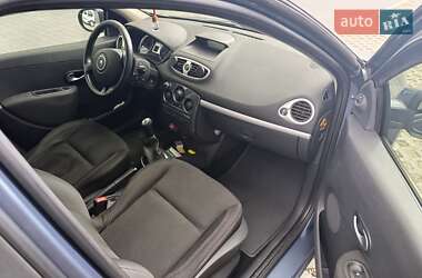 Универсал Renault Clio 2011 в 