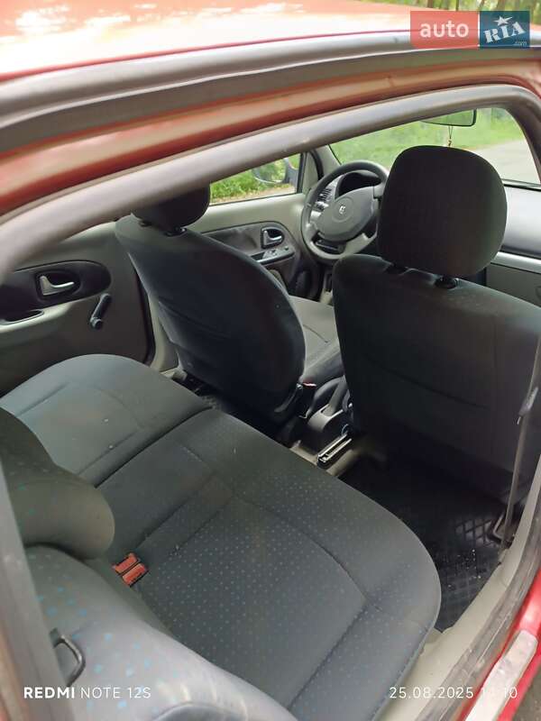 Хэтчбек Renault Clio 2004 в Виннице фото 2 Хэтчбек Renault Clio 2004 в Виннице