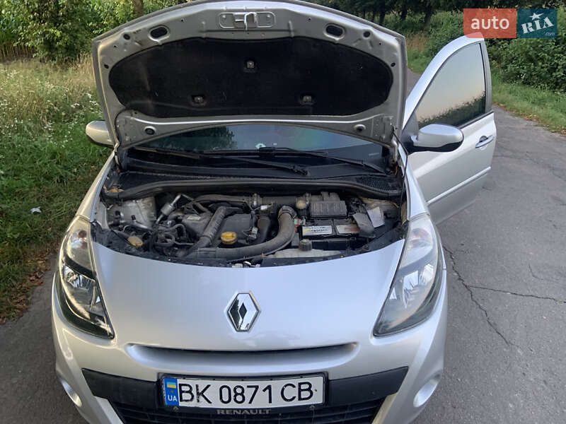 Универсал Renault Clio 2012 в Ровно