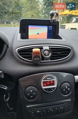 Универсал Renault Clio 2010 в 