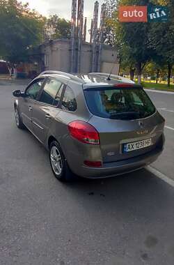 Универсал Renault Clio 2010 в 