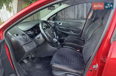 Хэтчбек Renault Clio 2016 в 