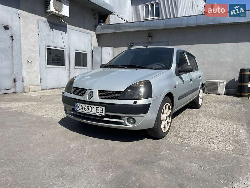 Renault Clio 2003