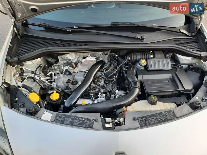 Универсал Renault Clio 2009 в Ровно фото 36 Универсал Renault Clio 2009 в Ровно
