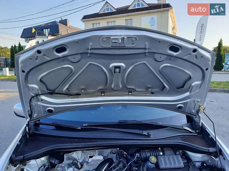 Универсал Renault Clio 2009 в Ровно фото 39 Универсал Renault Clio 2009 в Ровно