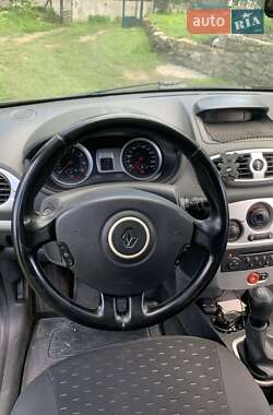 Хэтчбек Renault Clio 2008 в 