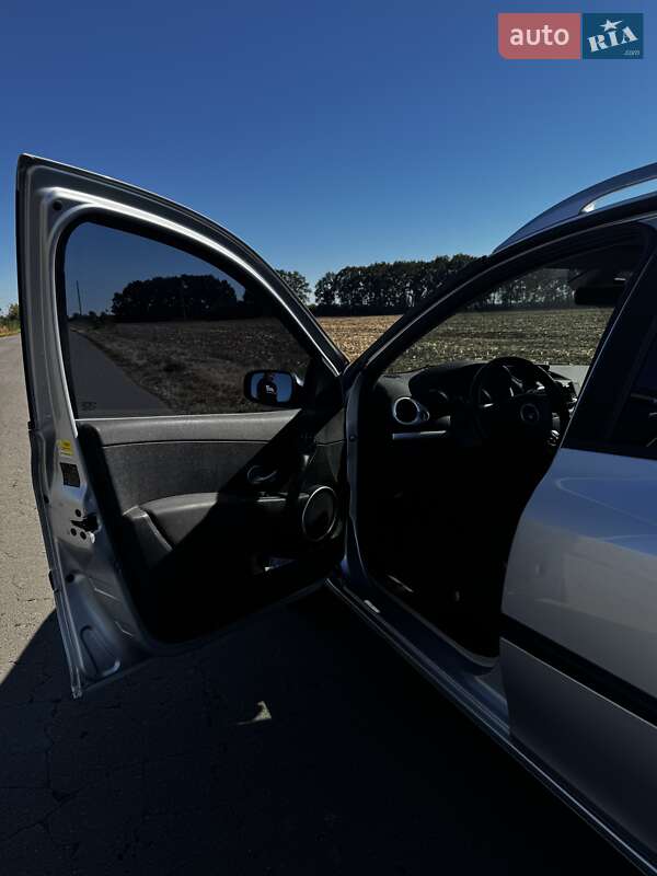 Универсал Renault Clio 2008 в Жашкове