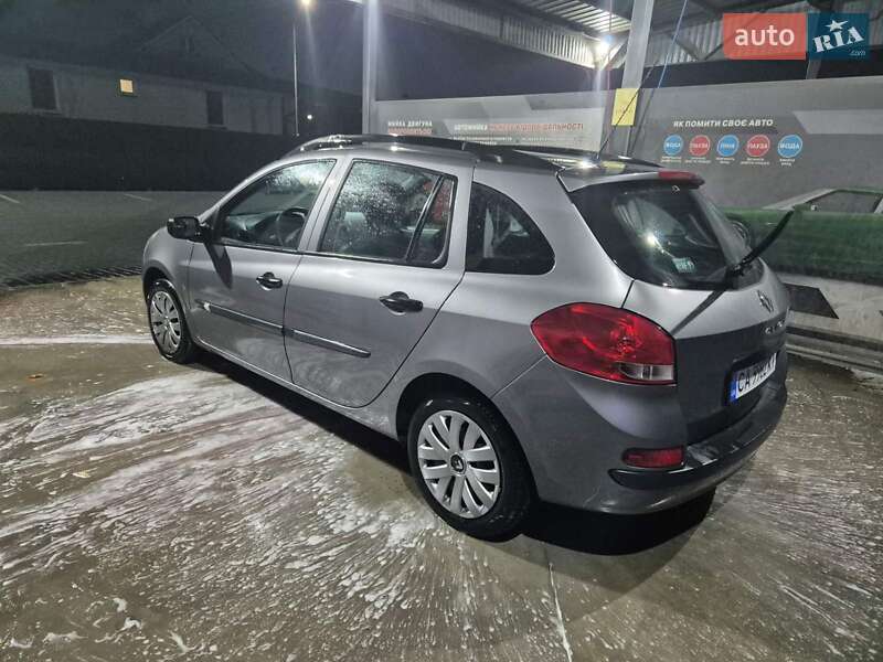 Хэтчбек Renault Clio 2009 в Черкассах