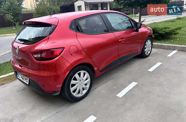 Хэтчбек Renault Clio 2013 в 