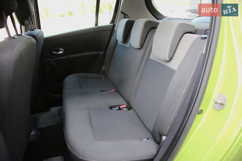 Хэтчбек Renault Clio 2009 в Харькове