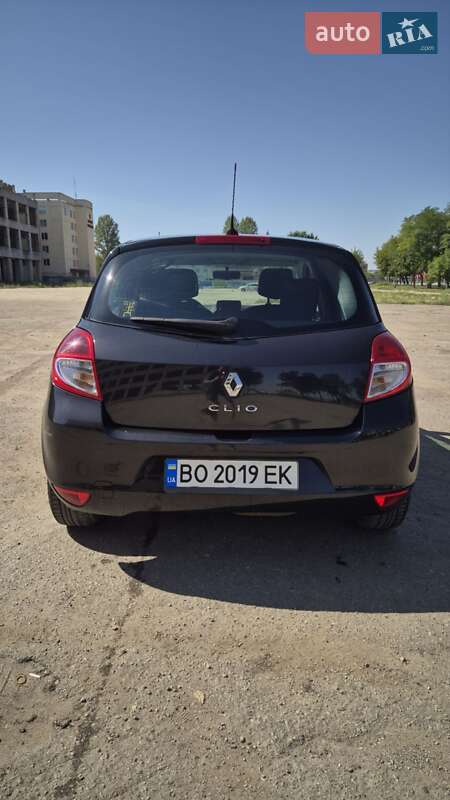 Хэтчбек Renault Clio 2009 в Тернополе фото 2 Хэтчбек Renault Clio 2009 в Тернополе