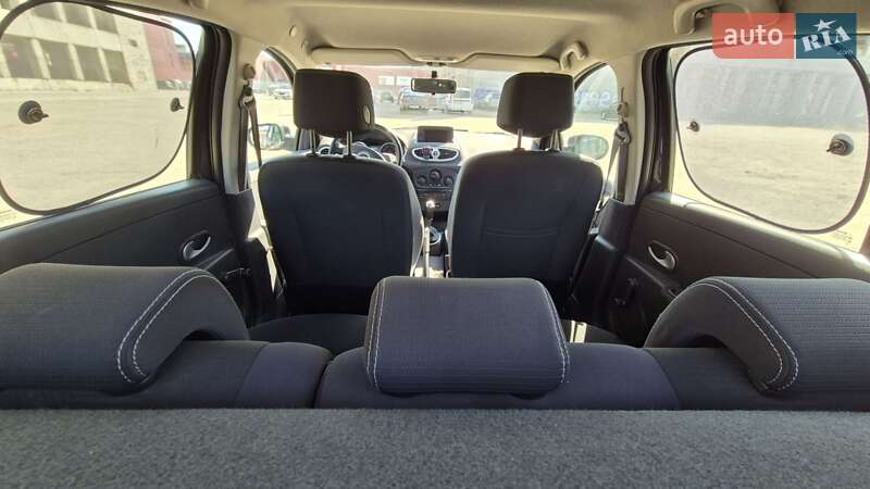 Хэтчбек Renault Clio 2009 в Тернополе фото 11 Хэтчбек Renault Clio 2009 в Тернополе