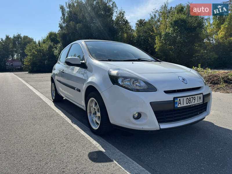 Хэтчбек Renault Clio 2010 в Белой Церкви