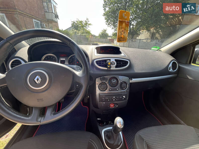 Универсал Renault Clio 2012 в Чернигове фото 10 Универсал Renault Clio 2012 в Чернигове