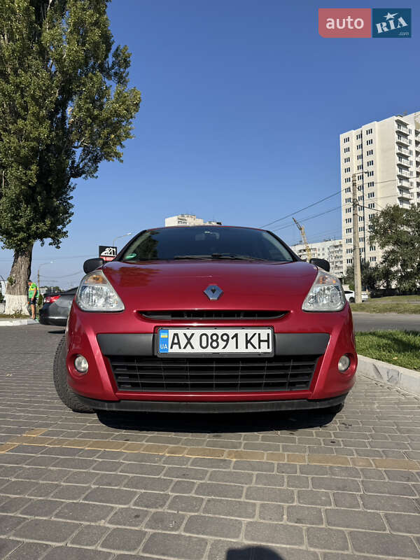 Хэтчбек Renault Clio 2009 в Харькове фото 2 Хэтчбек Renault Clio 2009 в Харькове