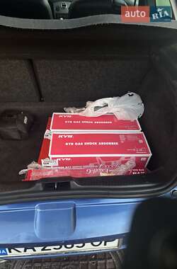 Хэтчбек Renault Clio 2009 в 