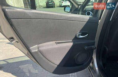 Универсал Renault Clio 2007 в 