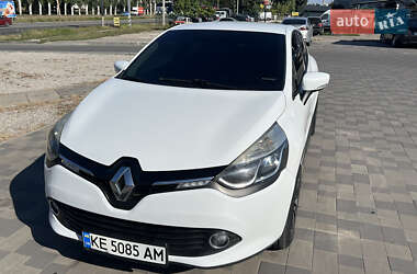 Хэтчбек Renault Clio 2014 в 