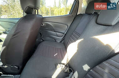 Хэтчбек Renault Clio 2014 в 