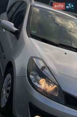 Универсал Renault Clio 2007 в 