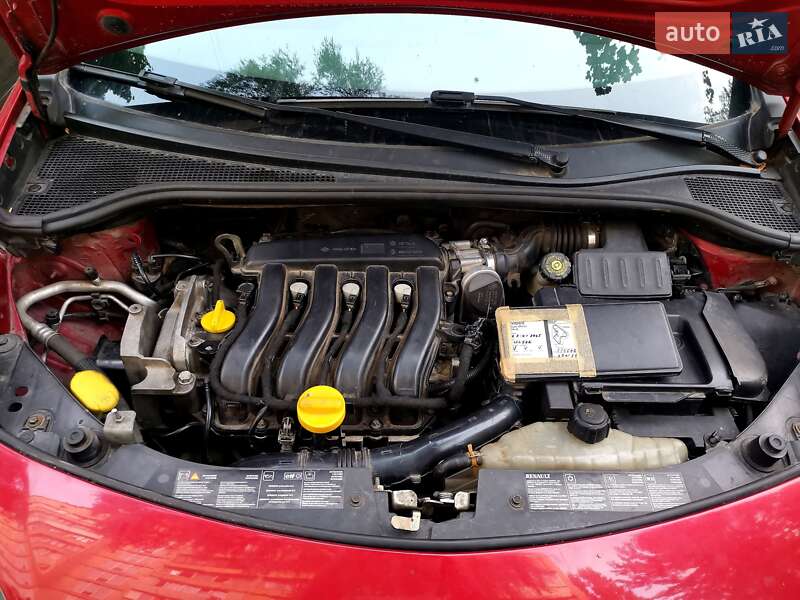 Хэтчбек Renault Clio 2007 в Киеве