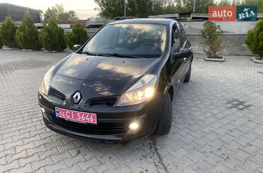 Хэтчбек Renault Clio 2008 в 