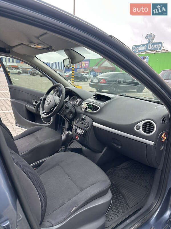 Хэтчбек Renault Clio 2007 в Черновцах