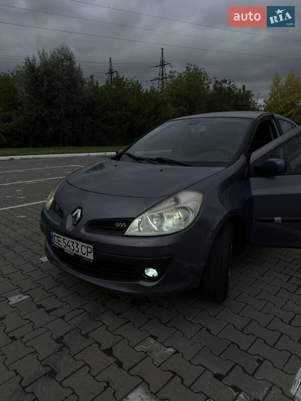 Хэтчбек Renault Clio 2007 в Черновцах