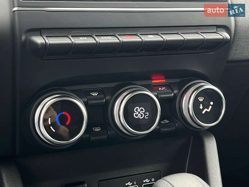 Хетчбек Renault Clio 2024 в Львові