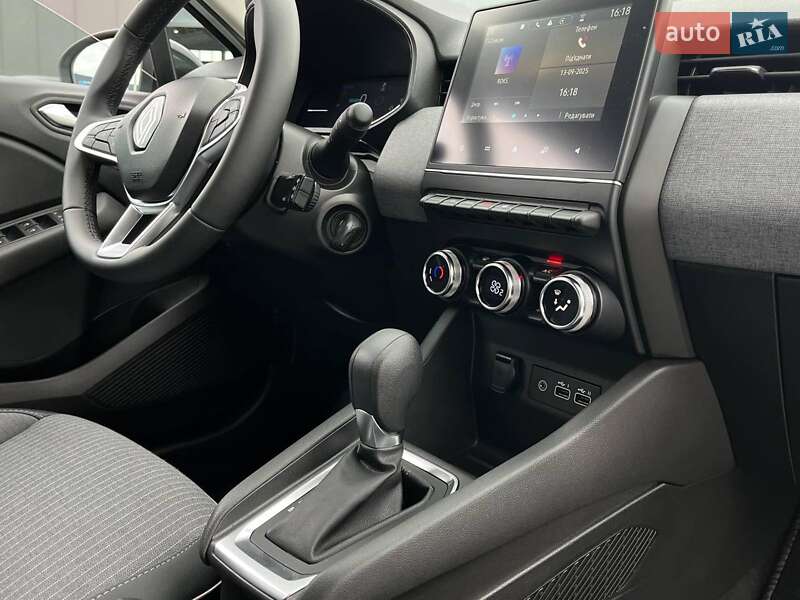 Хетчбек Renault Clio 2024 в Львові