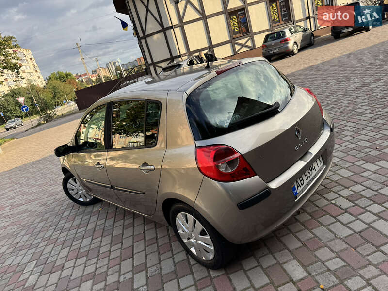 Хетчбек Renault Clio 2008 в Рівному