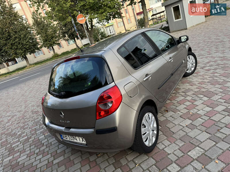 Хетчбек Renault Clio 2008 в Рівному