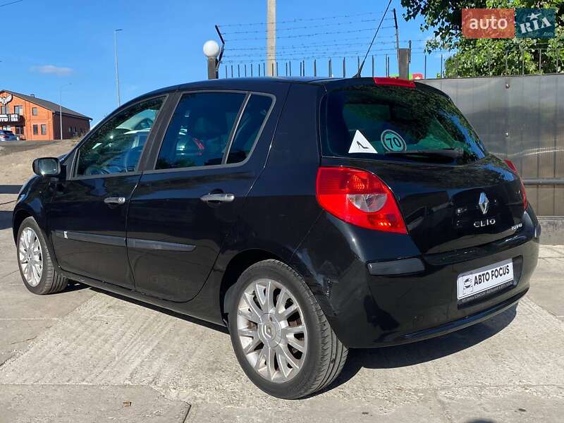 Хэтчбек Renault Clio 2007 в Киеве