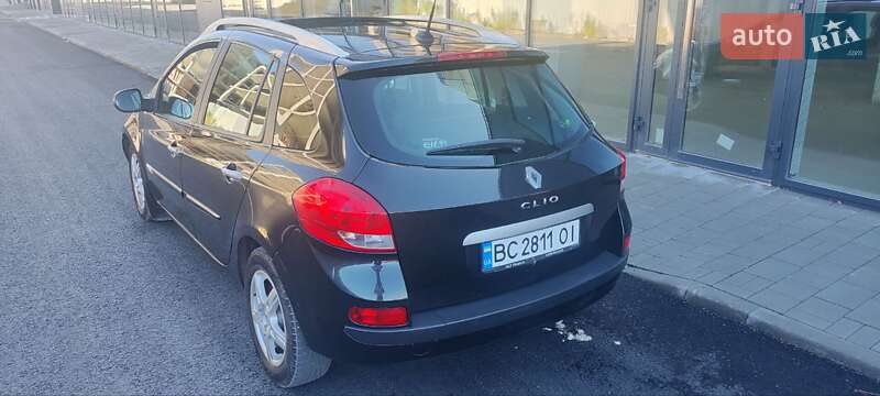 Хэтчбек Renault Clio 2009 в Львове