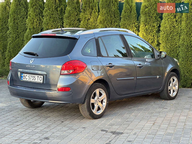Универсал Renault Clio 2009 в Самборе