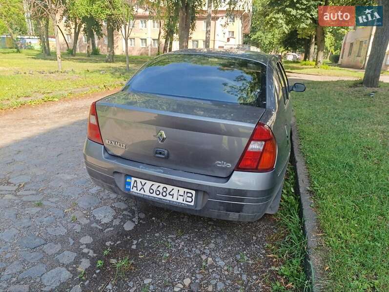 Хэтчбек Renault Clio 2001 в Харькове
