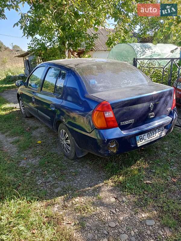 Хэтчбек Renault Clio 2001 в Стрые