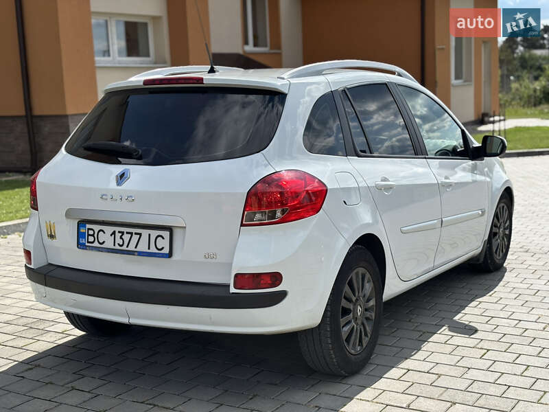 Универсал Renault Clio 2012 в Львове