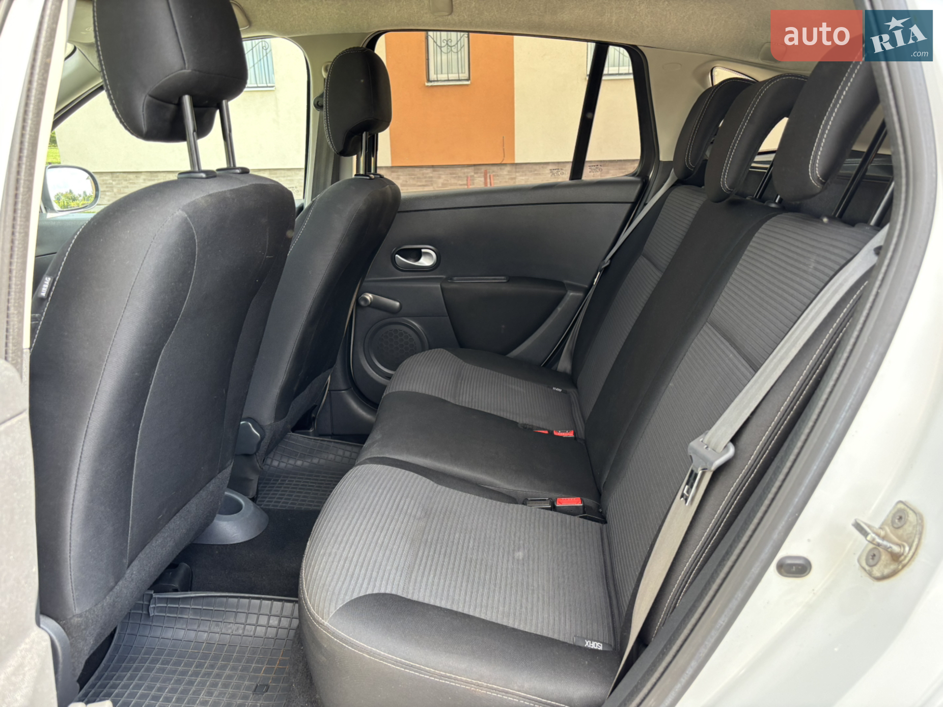 2012 Renault Clio - мініатюра 26