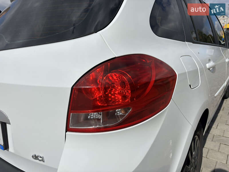 Универсал Renault Clio 2012 в Львове