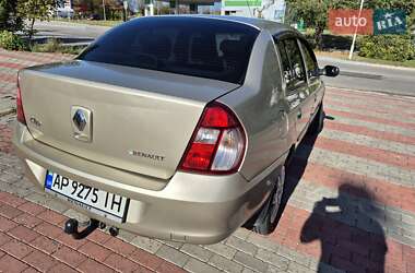 Седан Renault Clio 2006 в 