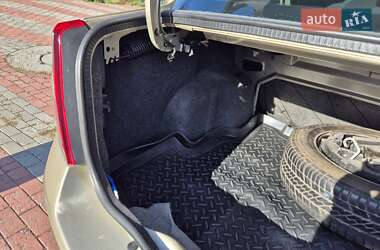 Седан Renault Clio 2006 в 