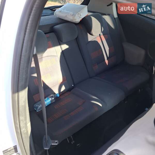 Хэтчбек Renault Clio 2011 в Киеве