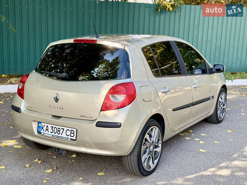 Renault Clio 2007 Renault Clio 2007