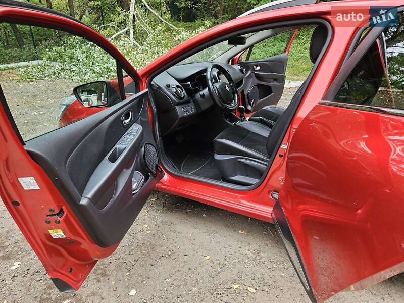 Универсал Renault Clio 2018 в Киеве