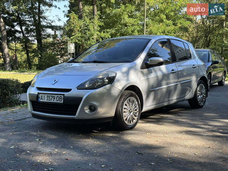 Renault Clio 2011