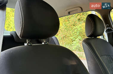 Седан Renault Clio 2012 в 