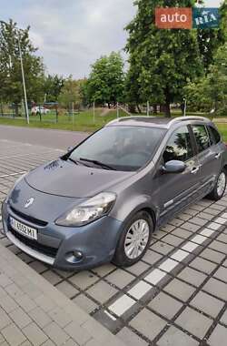 Универсал Renault Clio 2011 в Львове