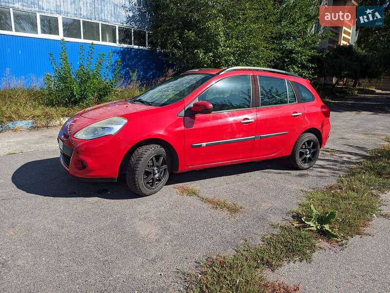 Универсал Renault Clio 2009 в 